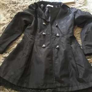 🔥 Vinyl raincoat with lace trim